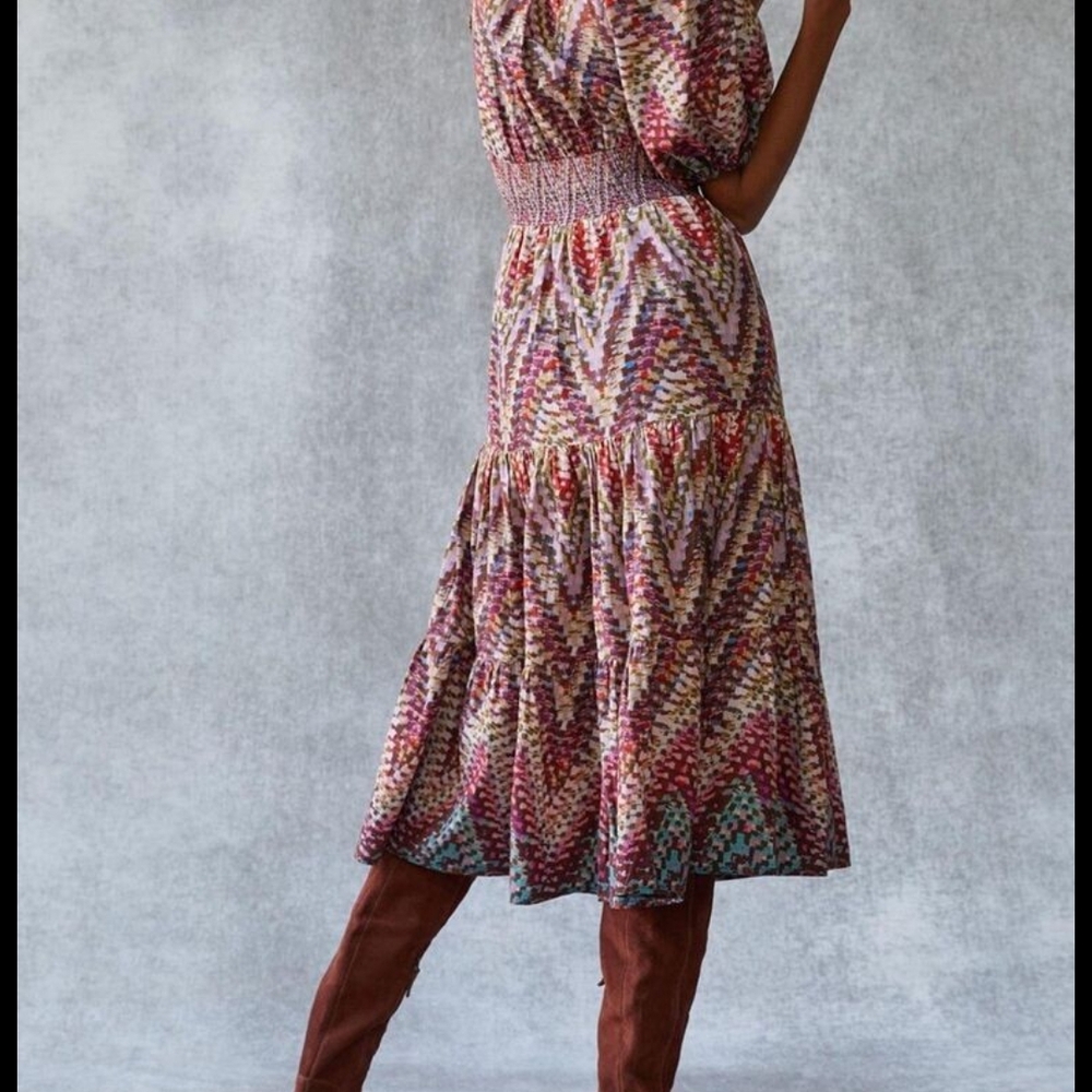 NWT SIZE 6 Anthropolagie Dress